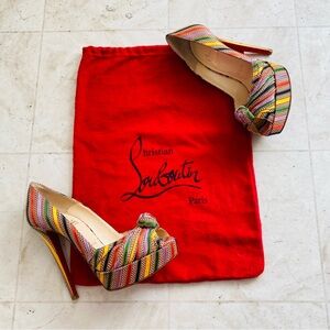 Christian Louboutin Made in Italy Rasta Damas Greissimo Satin Pumps Heels Size 7